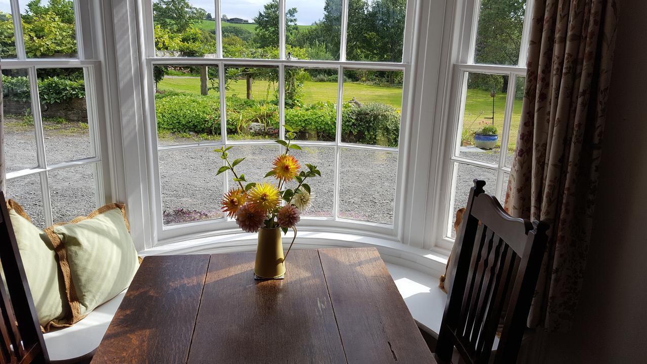 Lowerfield House Bed & Breakfast Lapford ภายนอก รูปภาพ